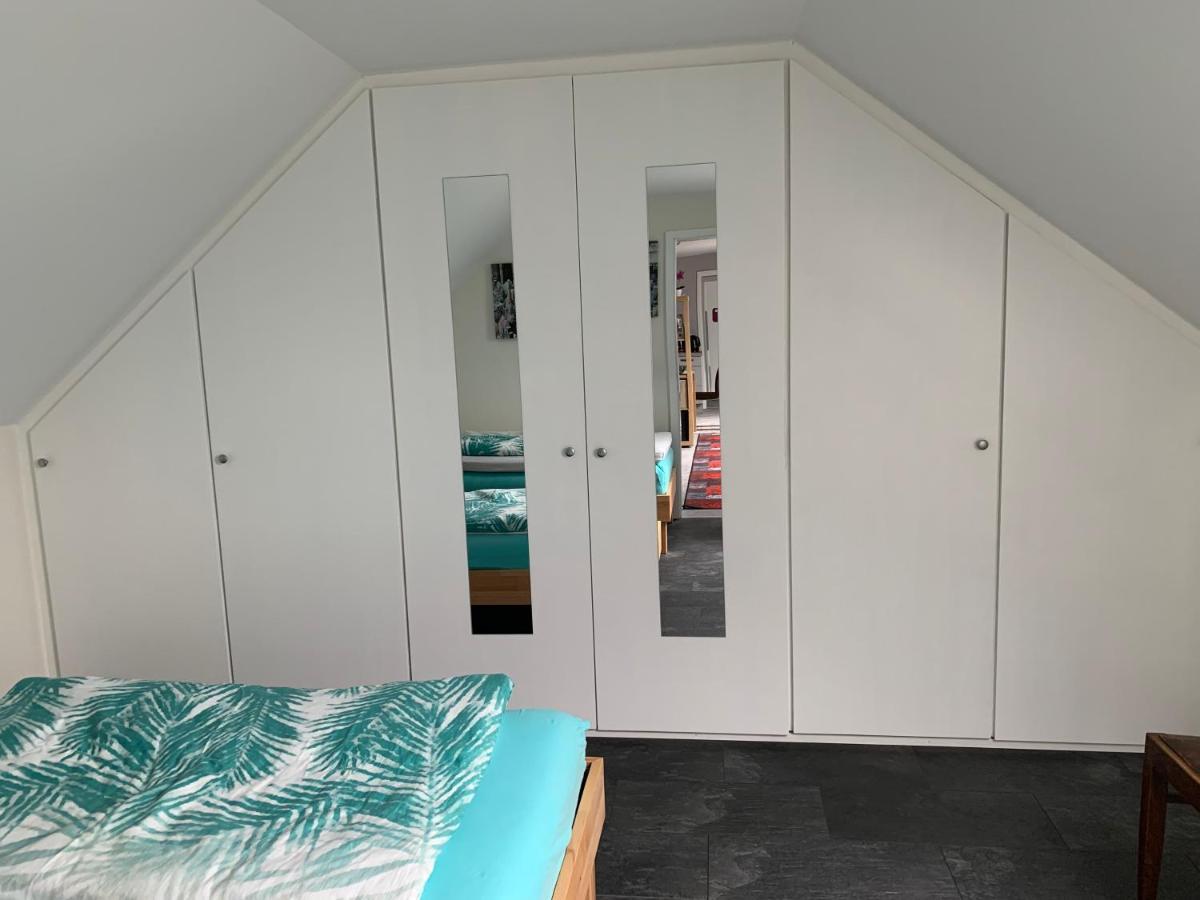 Ferienwohnung Sunny - Moderne Ferienwohnung Im Gruenen In Saarbruecken-West Екстер'єр фото